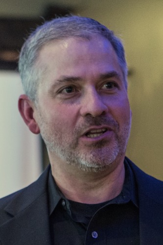 Roberto González